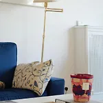 - Balcon, Vue & A Pied