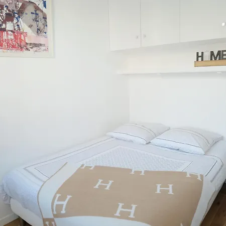 - Balcon, Vue & A Pied شقة *